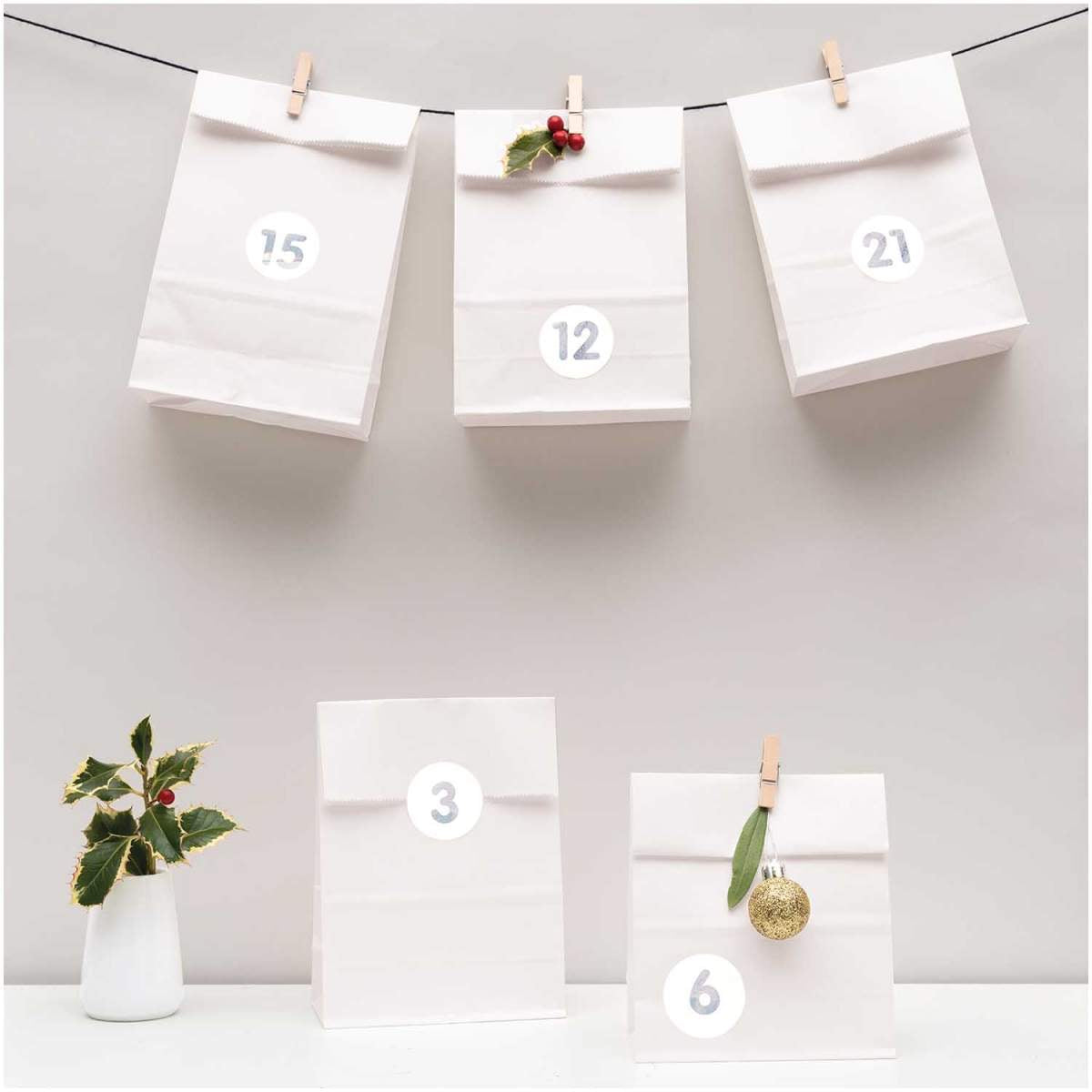 Paper Poetry, Adventskalenderset weiß 24 Tüten inkl. Zubehör